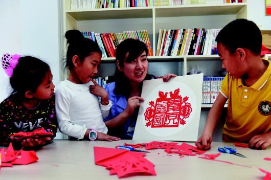 通讯|“龙圆丝路梦,福满地球村”——沙特孔子学院首次举办春节文化活动